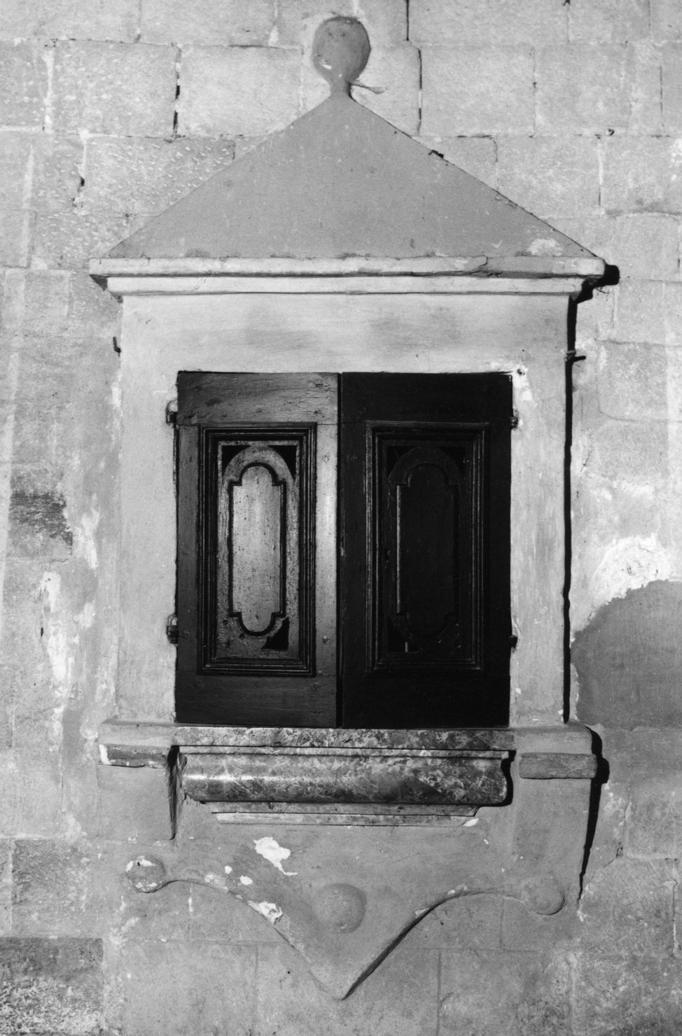 fonte battesimale - bottega toscana (sec. XIX)