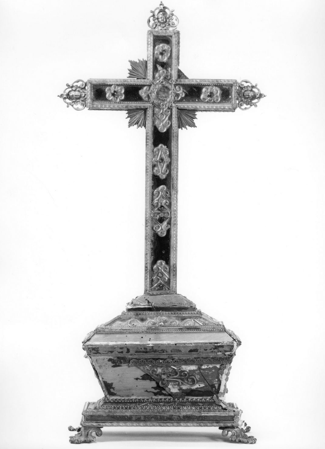 reliquiario - a croce - bottega veneziana (inizio sec. XVIII)