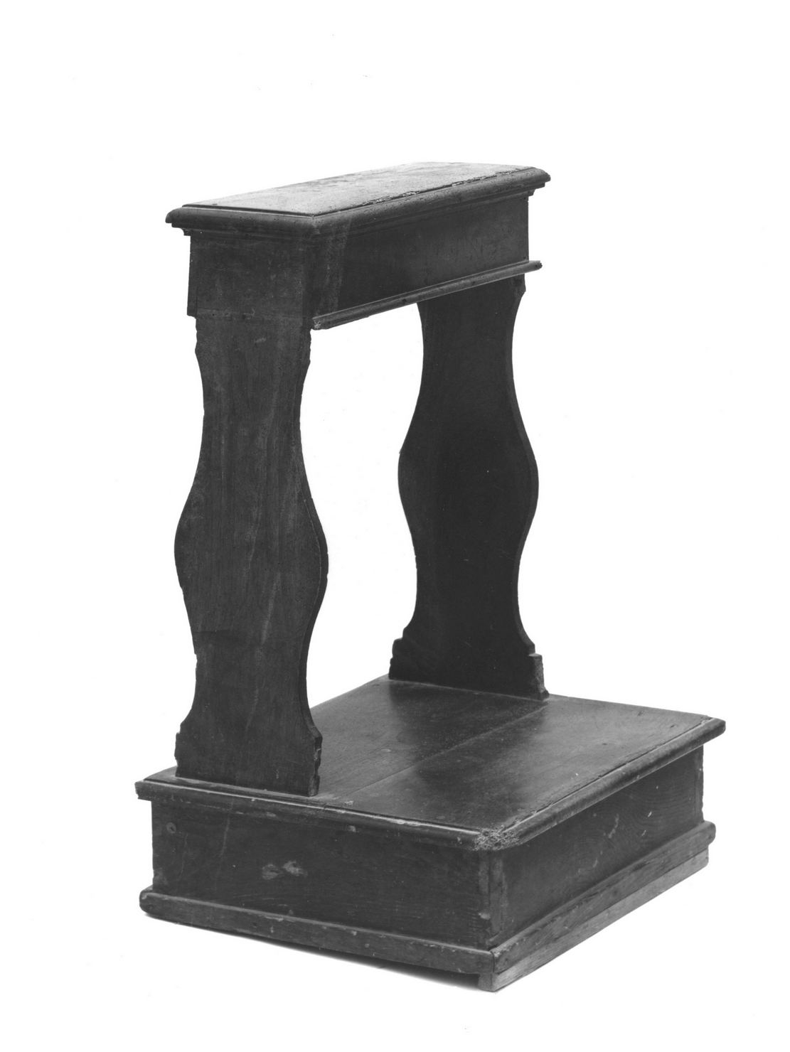 inginocchiatoio, serie - bottega toscana (prima metà sec. XIX)