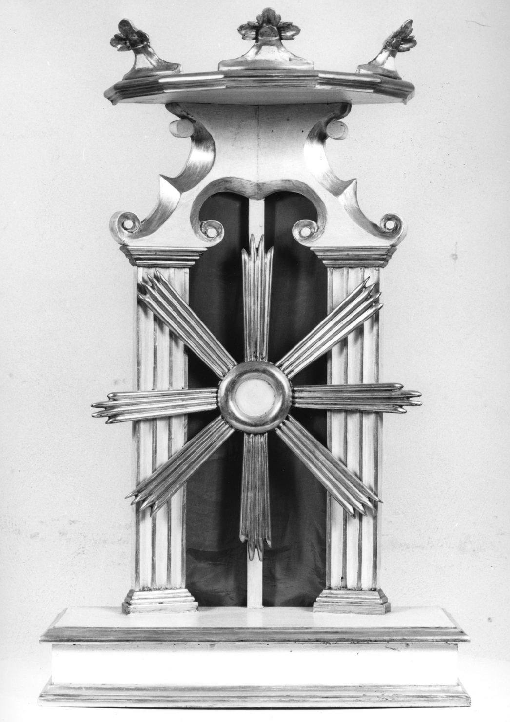 trono per esposizione eucaristica - manifattura toscana (prima metà sec. XIX)