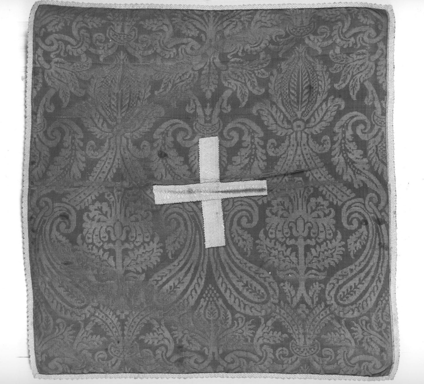 velo di calice, elemento d'insieme - manifattura toscana (seconda metà sec. XVII)