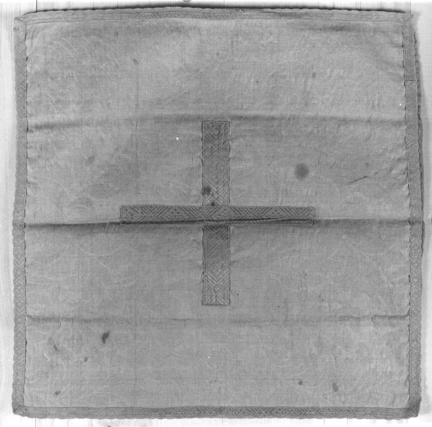 velo di calice, elemento d'insieme - manifattura toscana (sec. XIX)