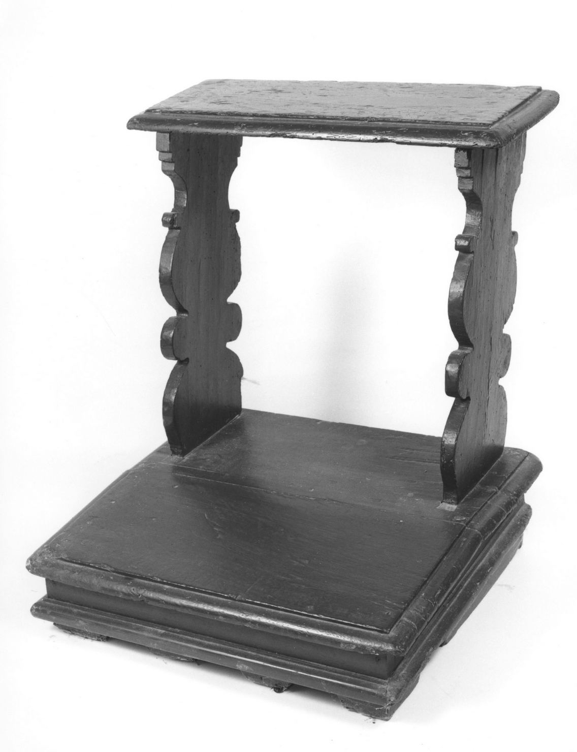 inginocchiatoio - bottega toscana (sec. XVIII)