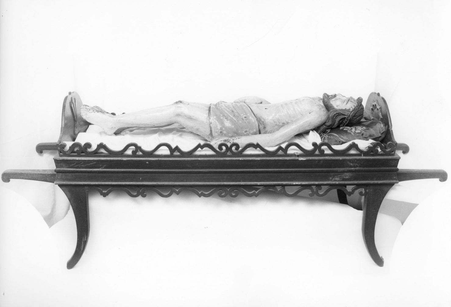 Cristo morto (statua, opera isolata) di Di Nerio Frediano (sec. XVIII)