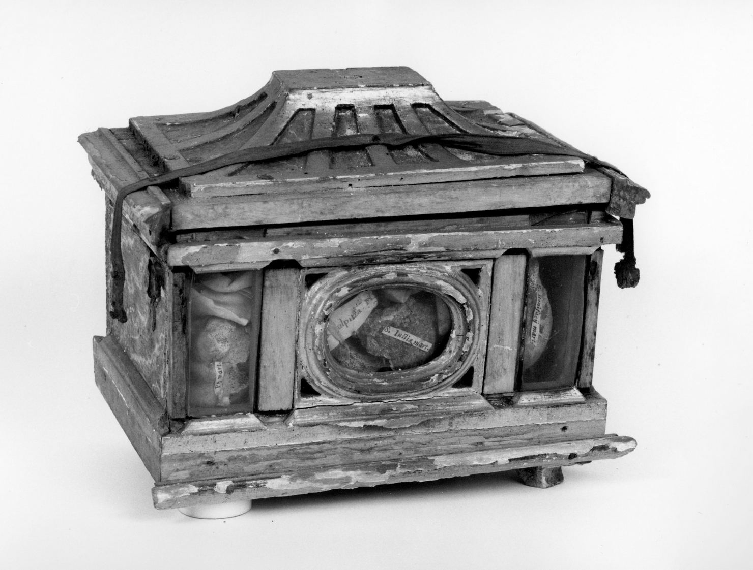 reliquiario a teca - a urna, opera isolata - bottega toscana (seconda metà sec. XVIII)