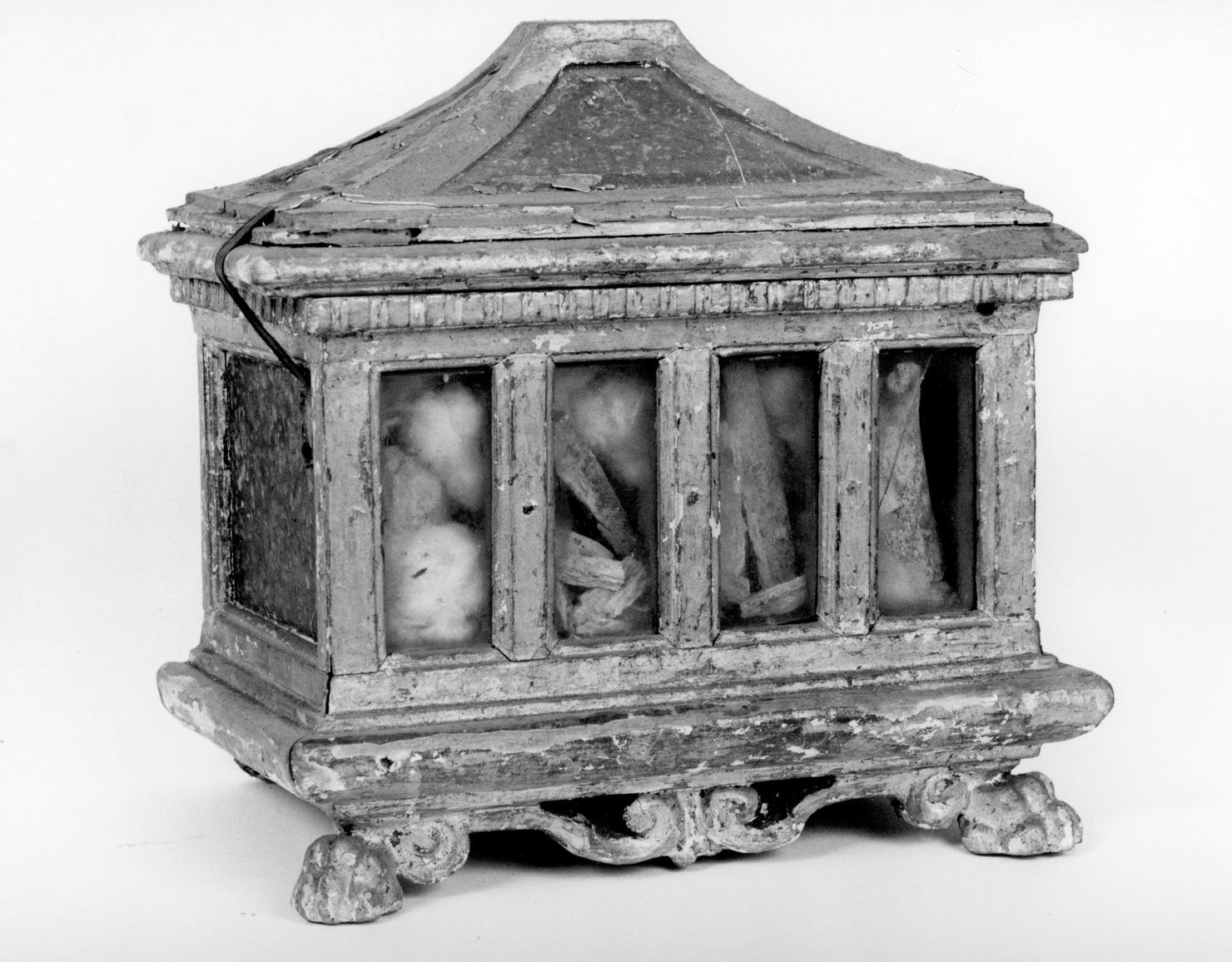 reliquiario a teca - a urna, opera isolata - bottega toscana (prima metà sec. XVIII)