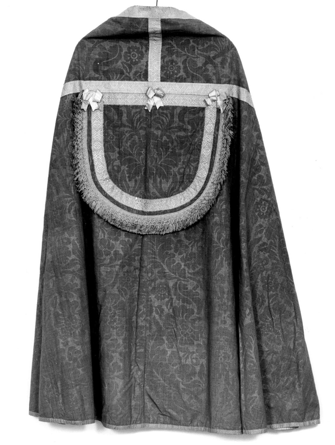 piviale, opera isolata - manifattura italiana (sec. XIX)