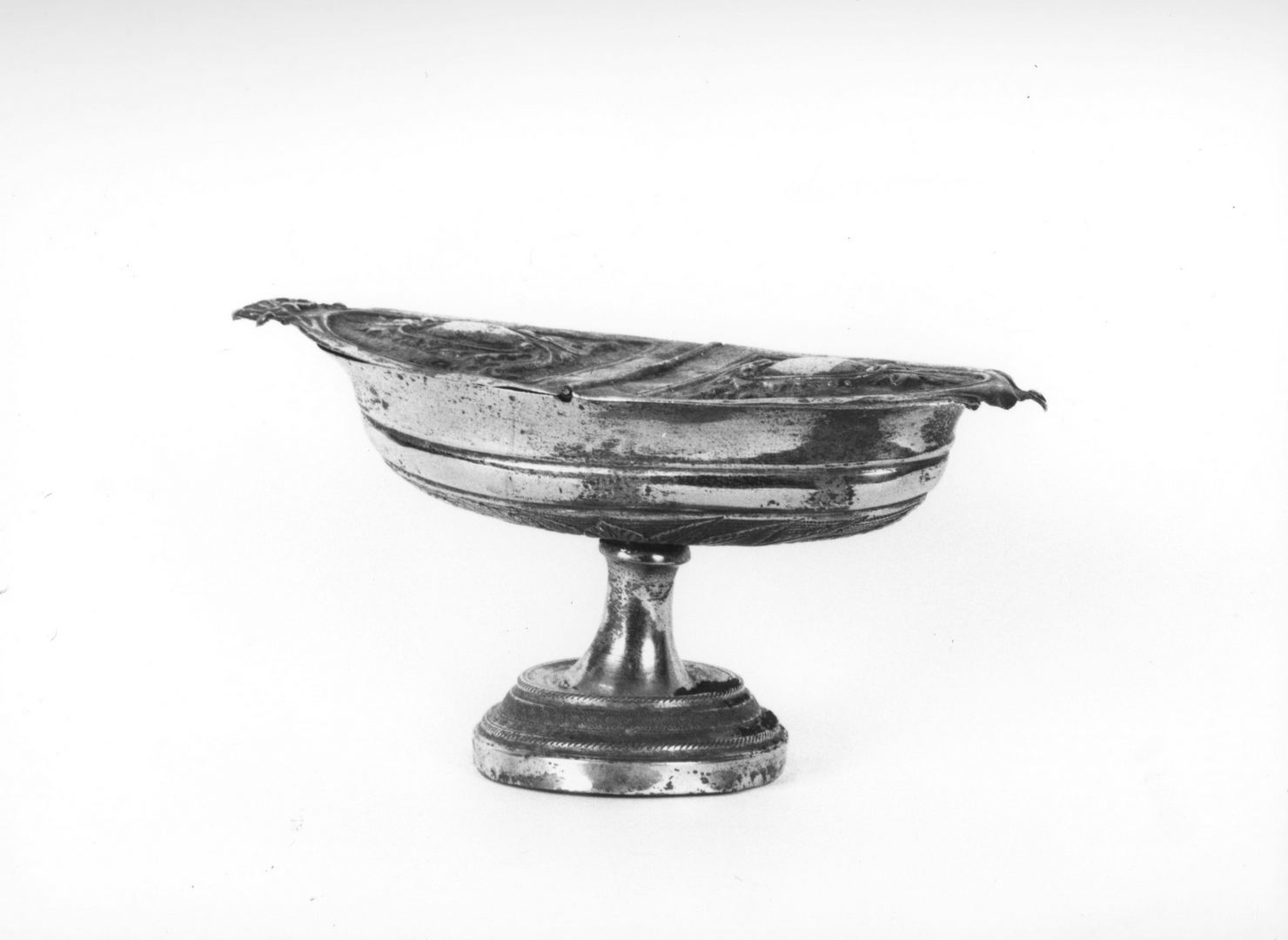 navicella portaincenso - bottega toscana (prima metà sec. XX)