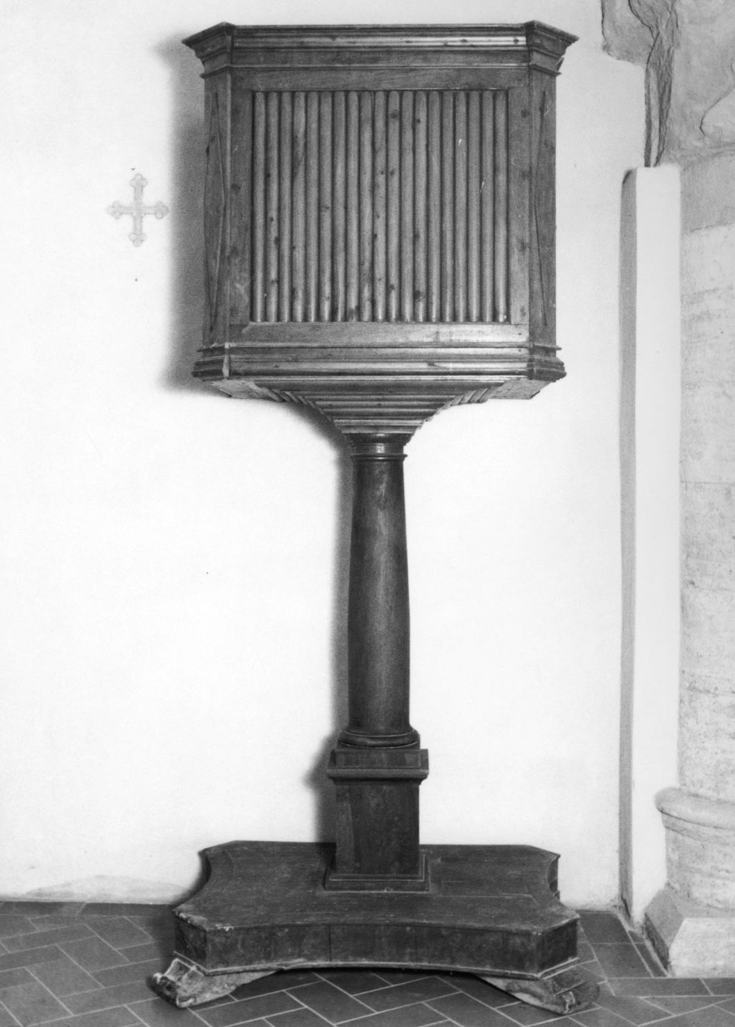 pulpito, opera isolata - bottega toscana (prima metà sec. XX)