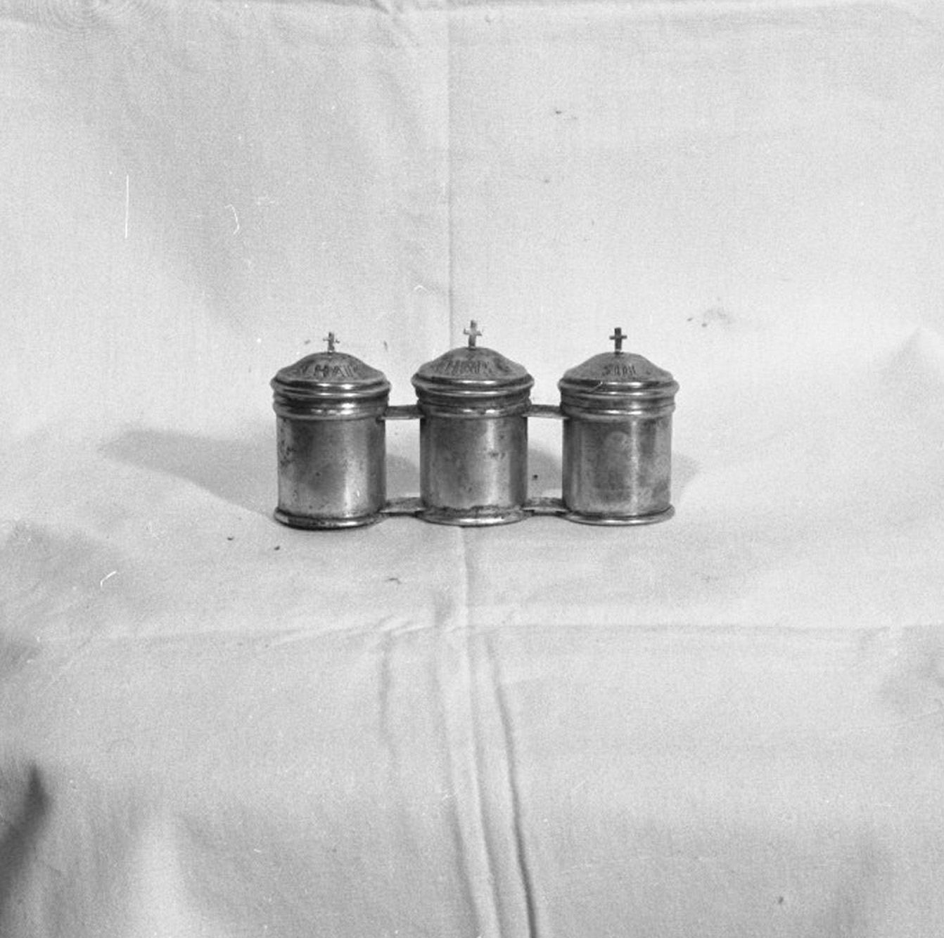 vasetto per il Crisma, serie - bottega toscana (fine/inizio secc. XVIII/ XIX)