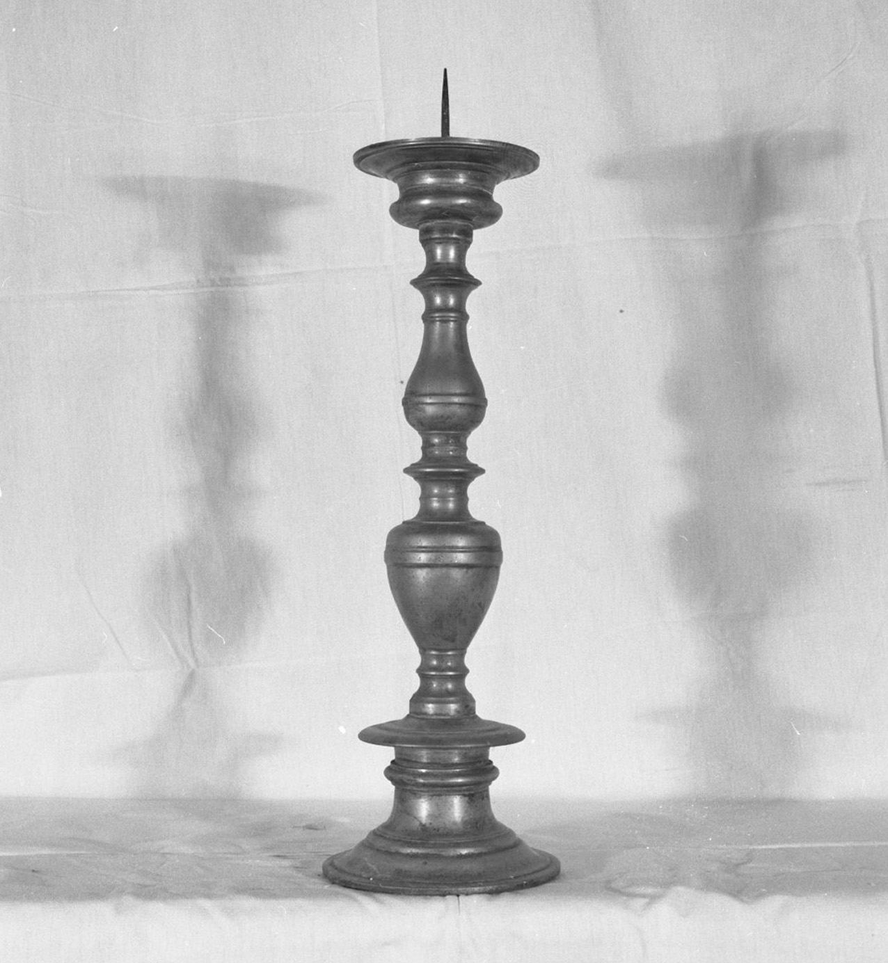 candeliere, serie - bottega toscana (sec. XIX)