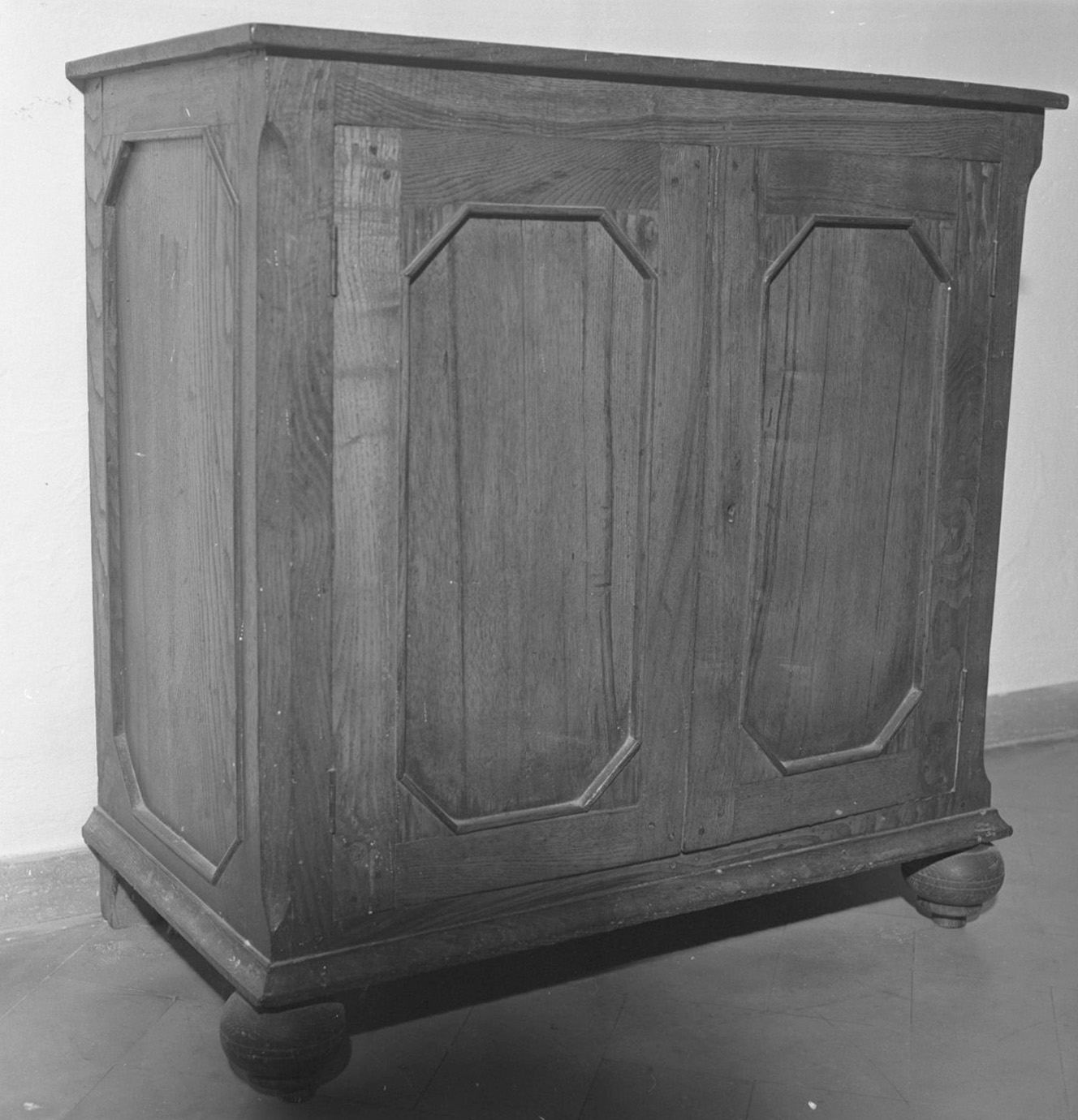 credenza, serie - bottega toscana (sec. XIX)