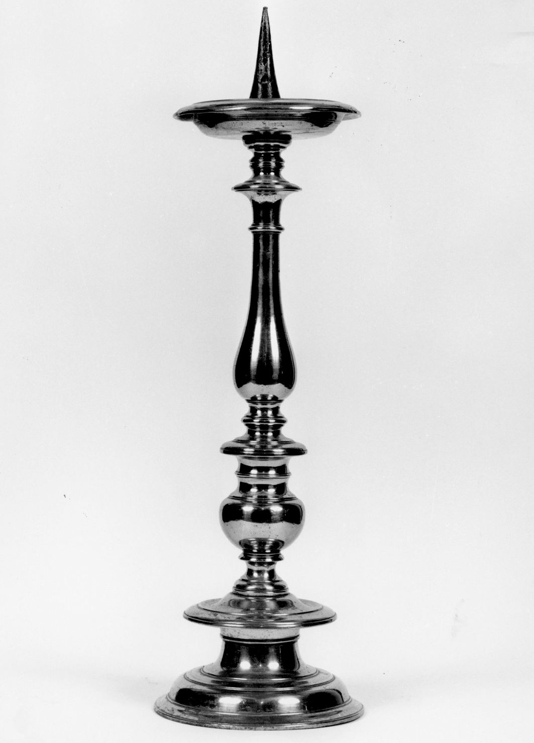 candeliere, serie - bottega toscana (seconda metà sec. XIX)