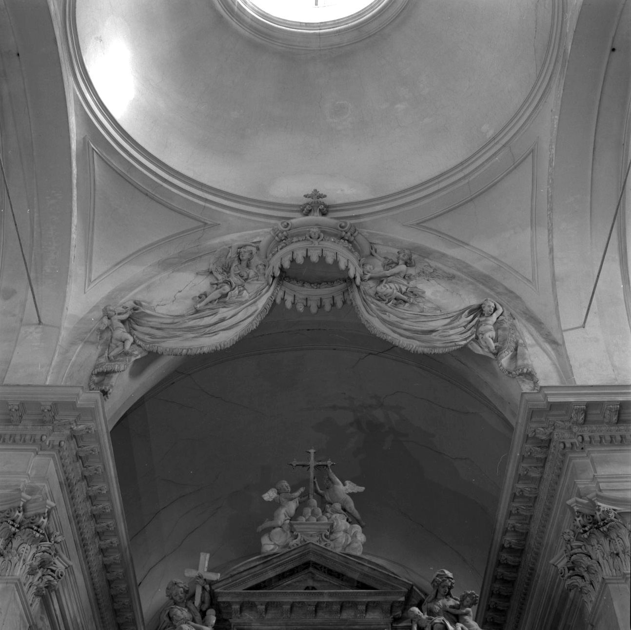 baldacchino di Mazzuoli Giuseppe il Vecchio (sec. XVIII)