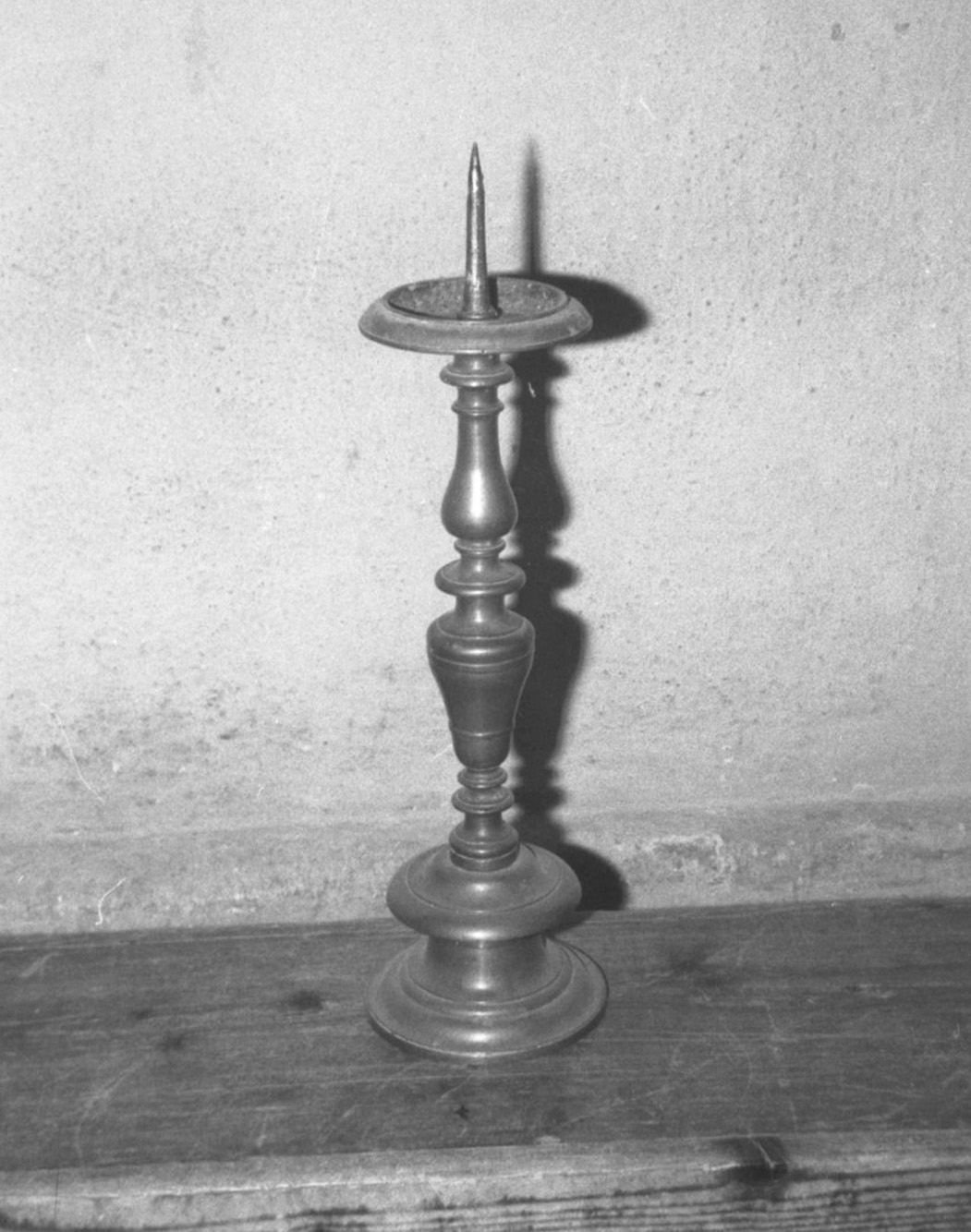 candeliere - bottega toscana (sec. XVII)