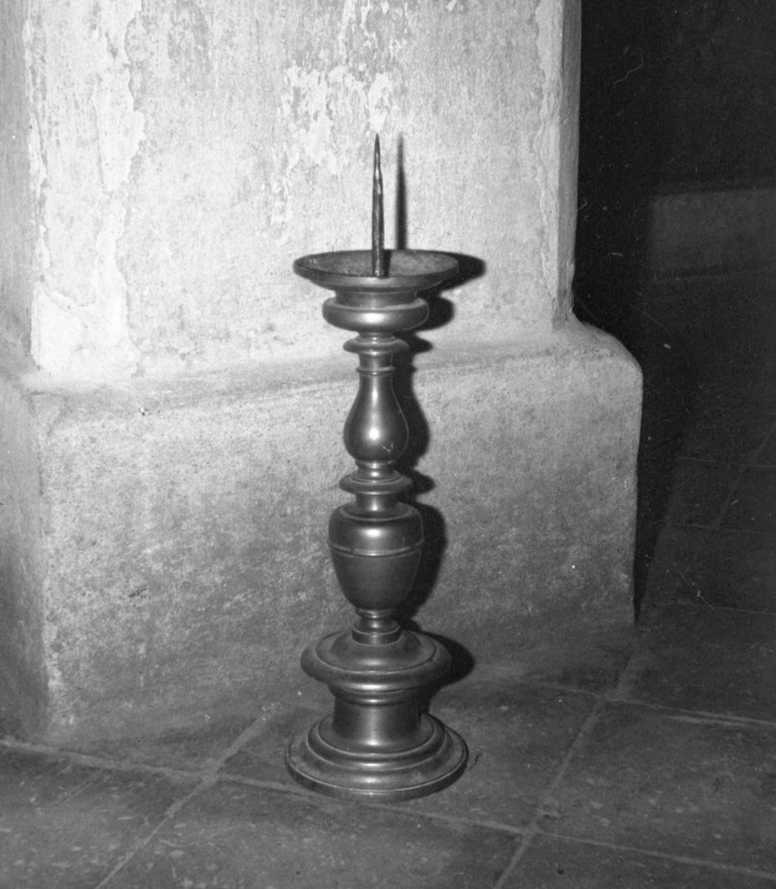 candeliere, serie - bottega toscana (sec. XVII)