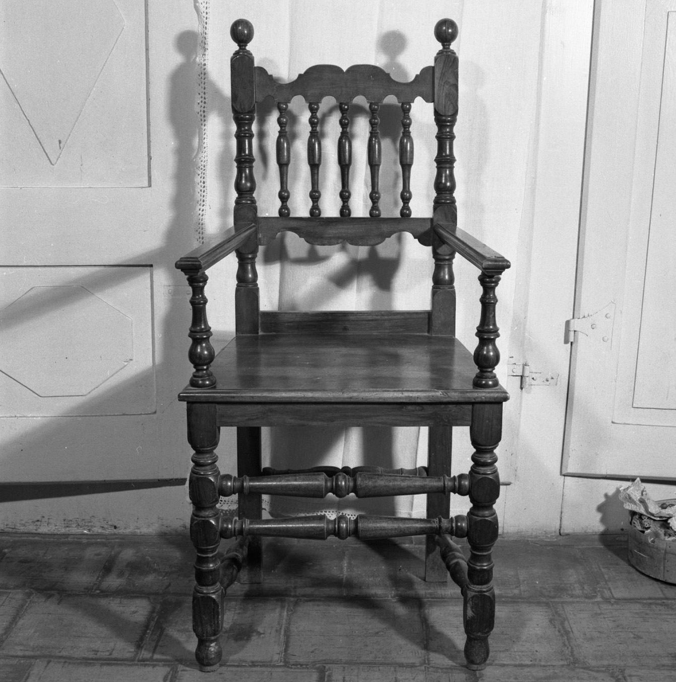 seggiolone - bottega toscana (fine/inizio secc. XIX/ XX)