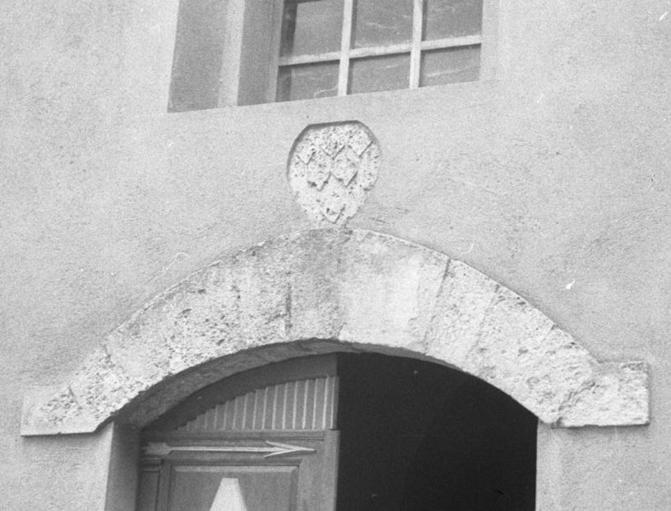 stemma (rilievo) - bottega toscana (sec. XIV)