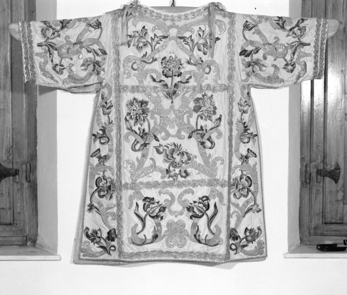 tunicella, serie - manifattura italiana (metà sec. XVIII)