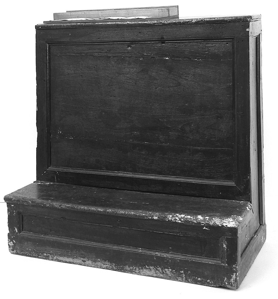 inginocchiatoio, serie - bottega toscana (prima metà sec. XIX)