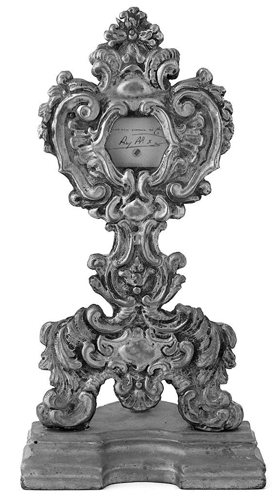 motivi decorativi vegetali (reliquiario - a ostensorio) - bottega toscana (sec. XVIII)