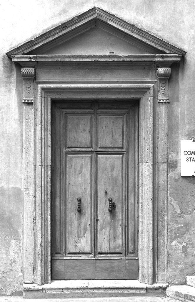 portale maggiore - bottega senese (secc. XVI/ XVII)