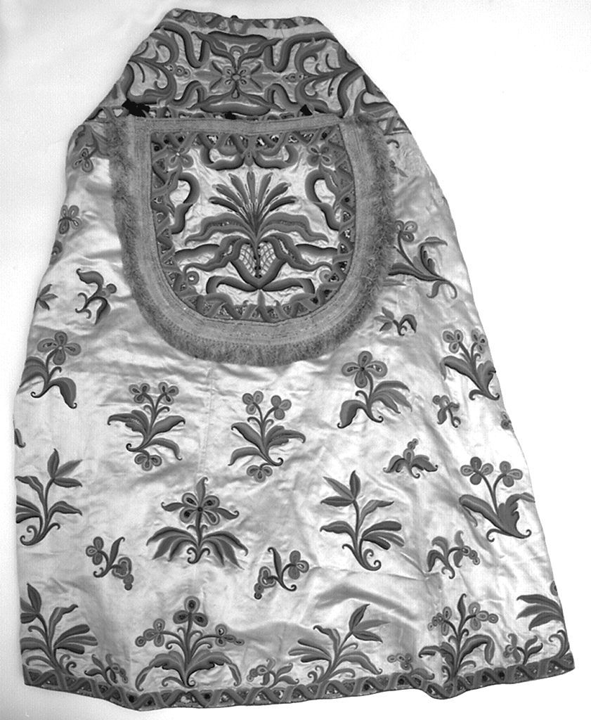 motivo decorativo floreale (piviale, elemento d'insieme) - manifattura viennese (secc. XVIII/ XIX)