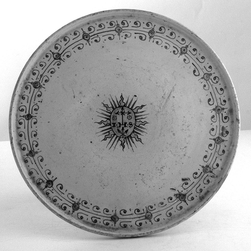 monogramma cristologico (alzata) - manifattura senese (?) (sec. XVII)