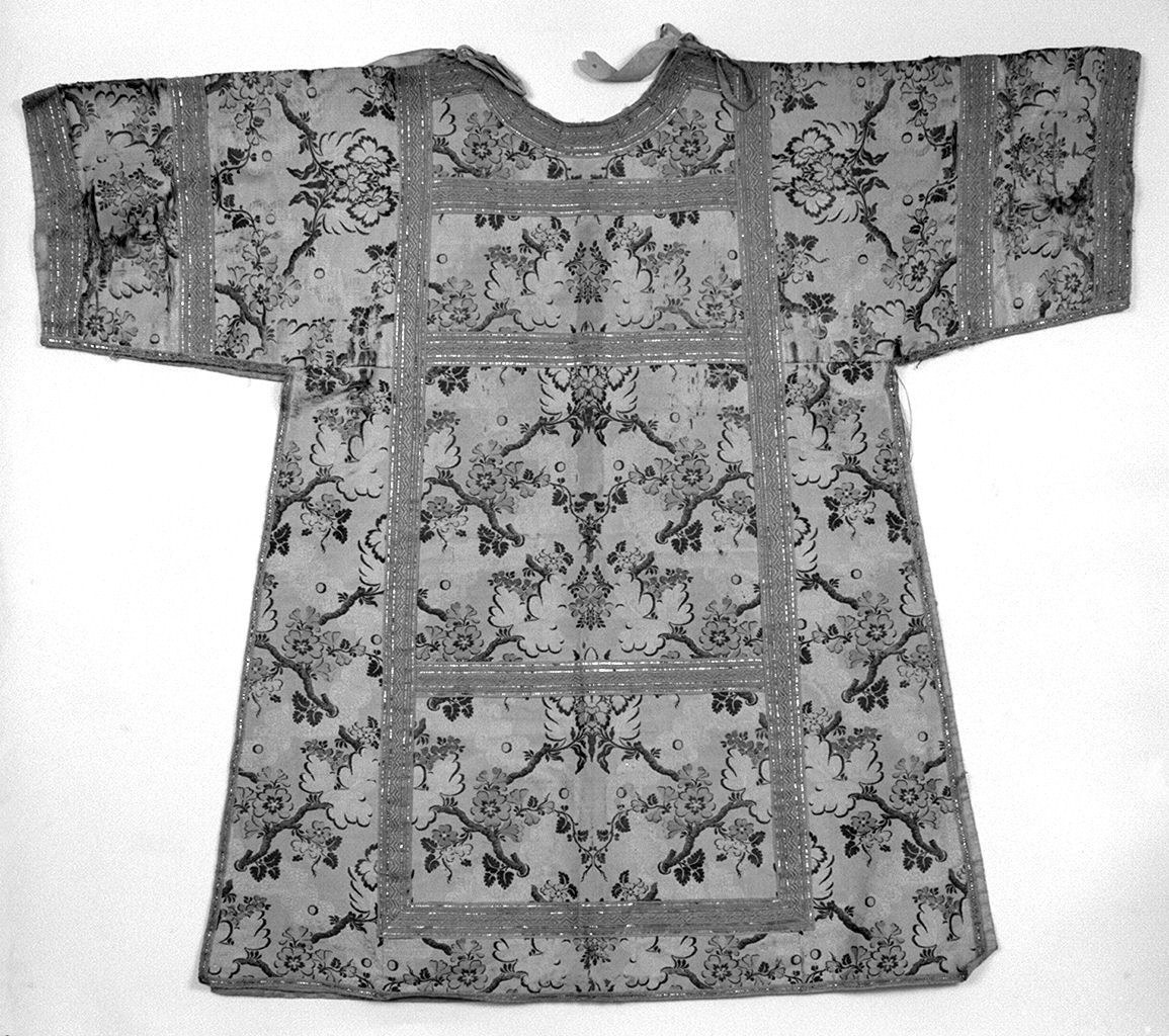 motivi decorativi floreali (tunicella, elemento d'insieme) - manifattura italiana (seconda metà sec. XVIII)