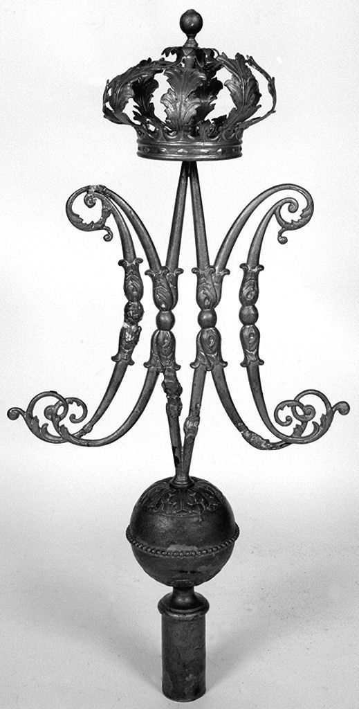monogramma mariano (asta di stendardo processionale, frammento) - bottega toscana (sec. XIX)