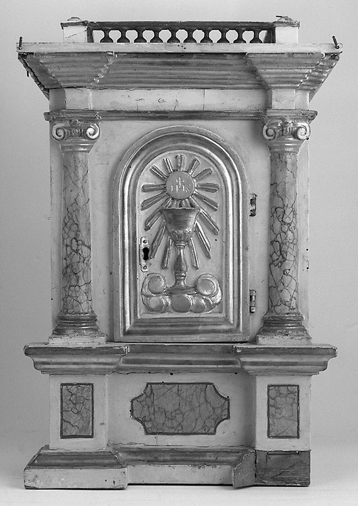 tabernacolo - a frontale architettonico, elemento d'insieme - bottega toscana (prima metà sec. XIX)