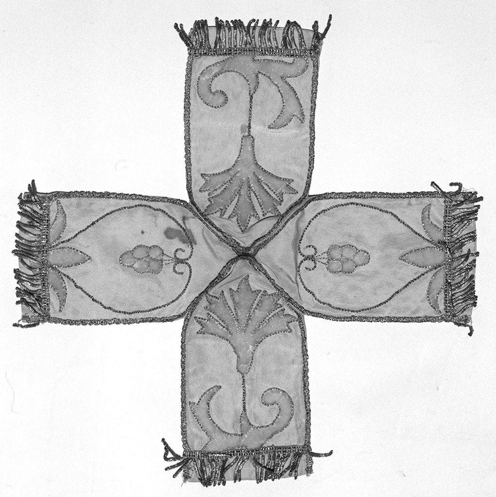 conopeo di pisside - manifattura italiana (prima metà sec. XX)