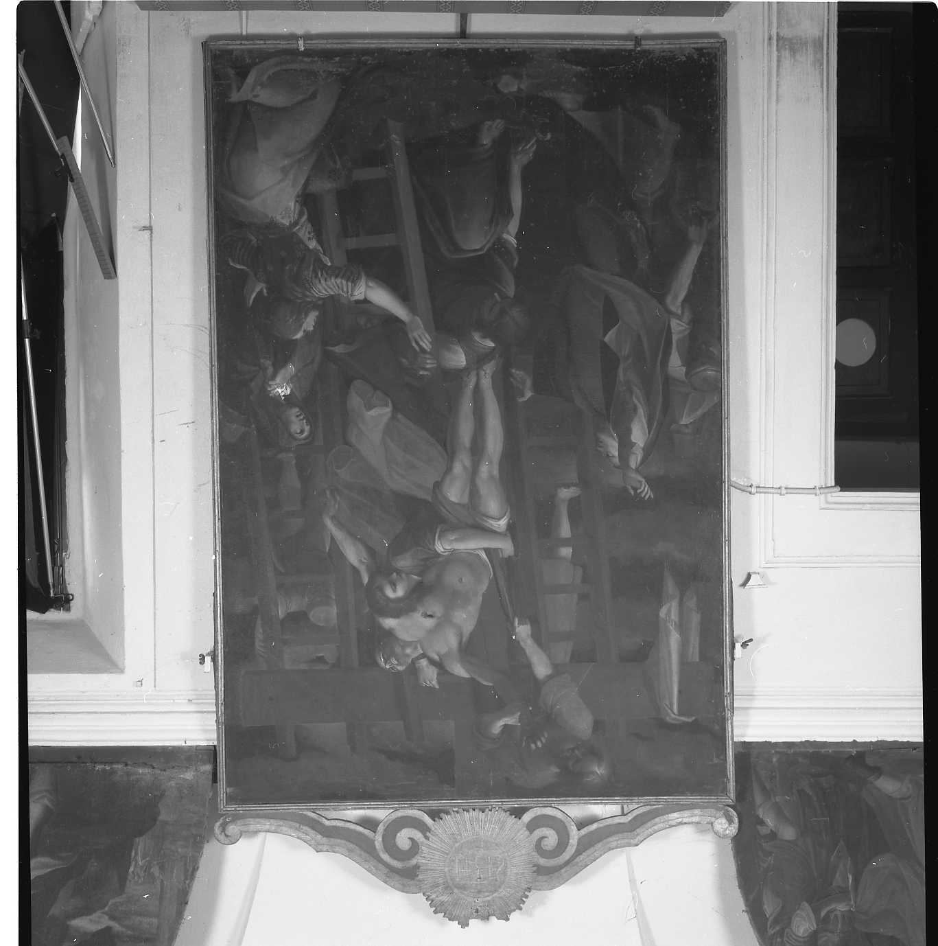 monogramma cristologico (cornice, elemento d'insieme) - bottega toscana (seconda metà sec. XVIII)