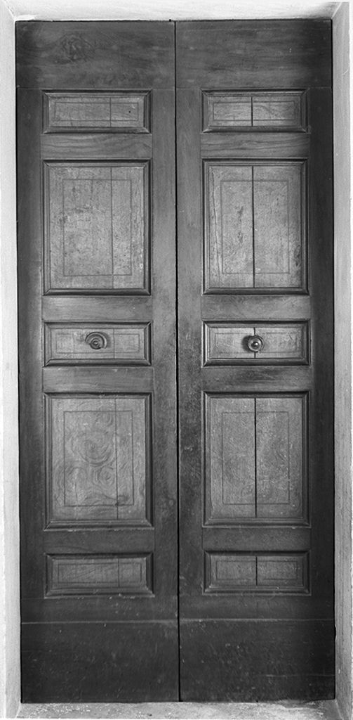 porta - a due battenti, serie - produzione toscana (prima metà sec. XVIII)