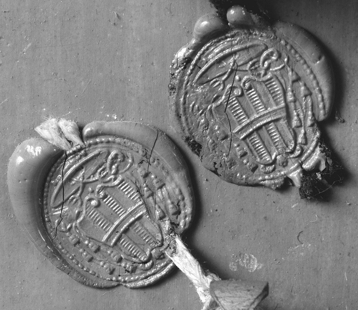 motivo decorativo a finto marmo (reliquiario - a trittico) - bottega toscana (sec. XVIII)