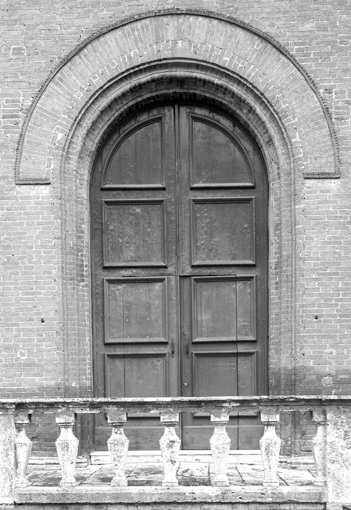 portone, elemento d'insieme - bottega senese (sec. XIX)