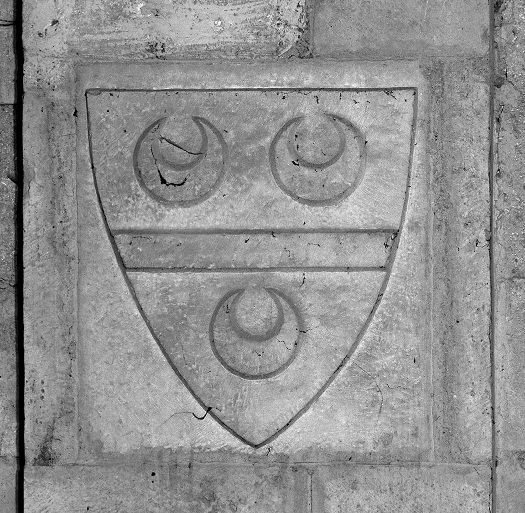 stemma gentilizio della famiglia Tolomei (lastra) - manifattura senese (sec. XV)