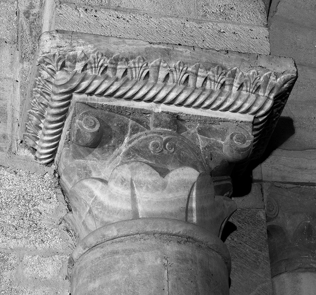 semicapitello, elemento d'insieme - ambito lombardo (sec. XII)