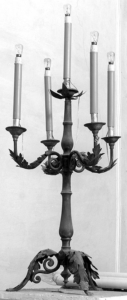 candelabro, serie - bottega toscana (primo quarto sec. XX)