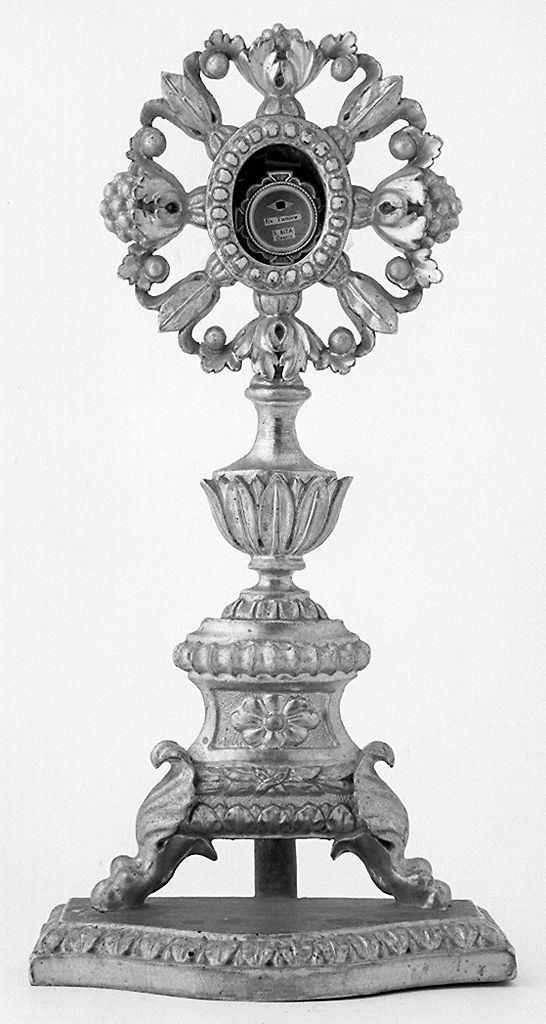 motivi decorativi vegetali stilizzati (reliquiario - a ostensorio) - bottega toscana (secc. XVIII/ XIX)