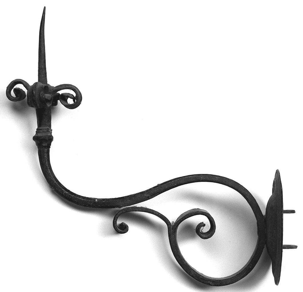 candeliere da parete, serie - bottega senese (sec. XVIII)