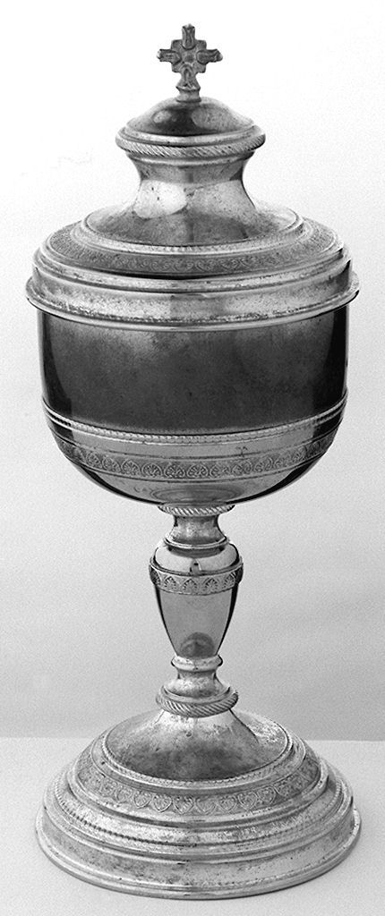 motivi decorativi vegetali stilizzati (pisside) - bottega toscana (sec. XIX)