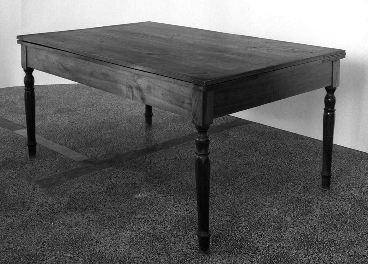 tavolo pieghevole - produzione senese (seconda metà sec. XIX)