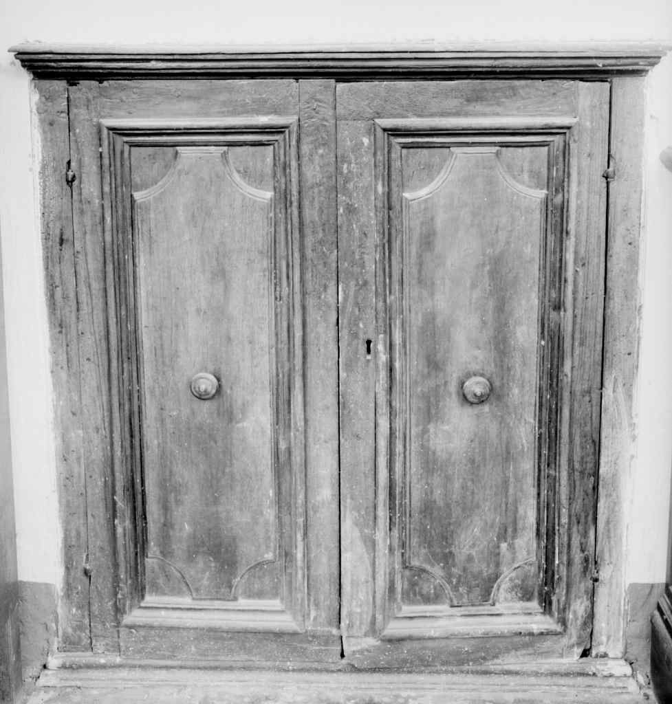 armadietto a muro, elemento d'insieme - bottega toscana (primo quarto sec. XVIII)