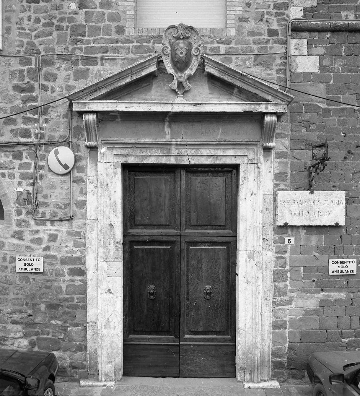 monogramma cristologico (portale) - bottega toscana (sec. XVI)