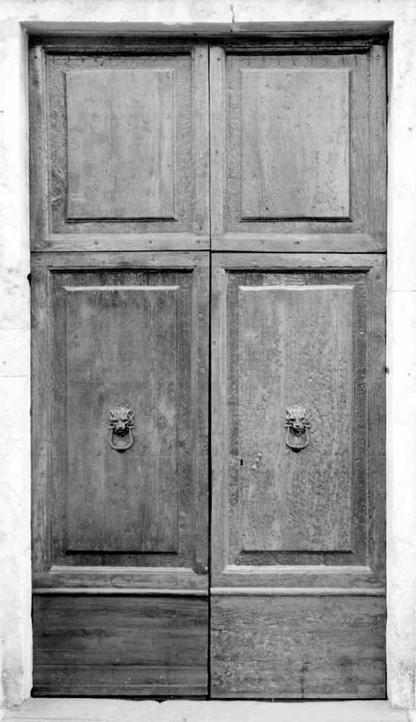 portone, elemento d'insieme - bottega toscana (seconda metà sec. XIX)