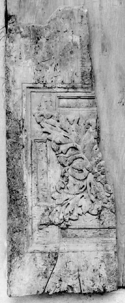 motivi decorativi vegetali (seggio, frammento) - bottega toscana (sec. XVI)