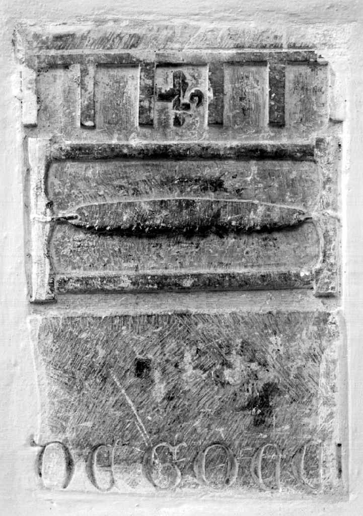 stemma gentilizio della famiglia de' Cocci (lapide tombale) - bottega senese (sec. XV)