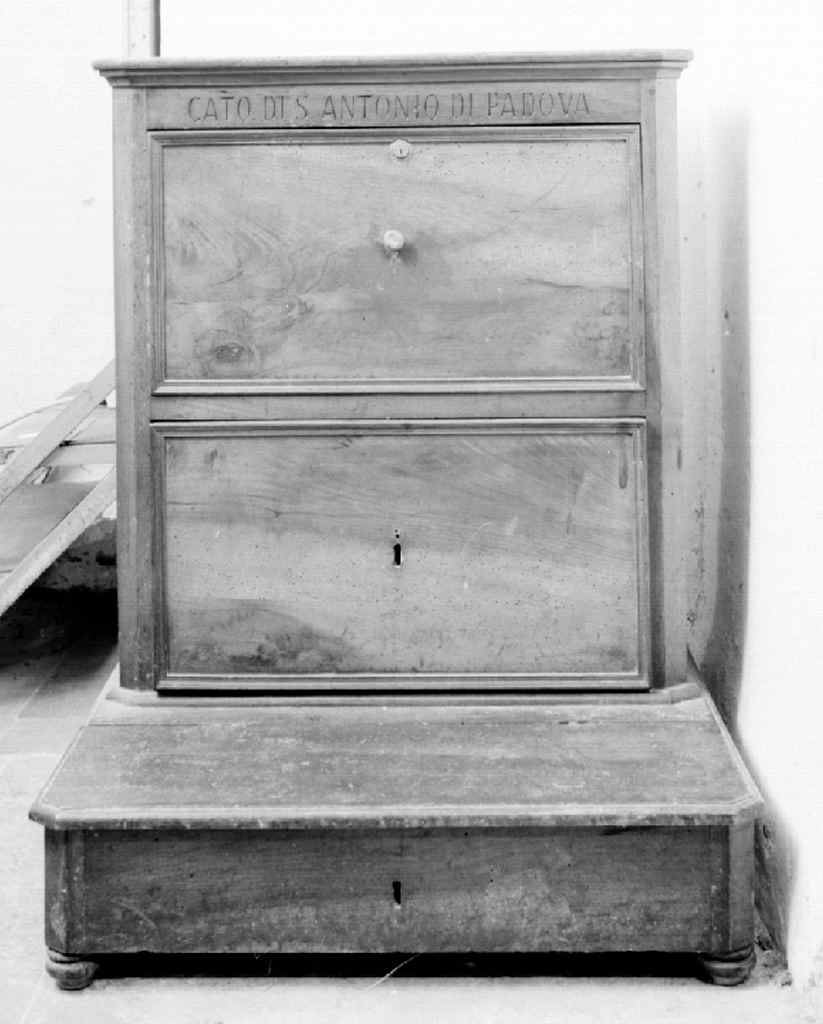 inginocchiatoio - manifattura senese (seconda metà sec. XIX)