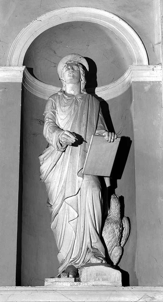 San Giovanni Evangelista (statua, elemento d'insieme) di Rossi Antonio (sec. XIX)